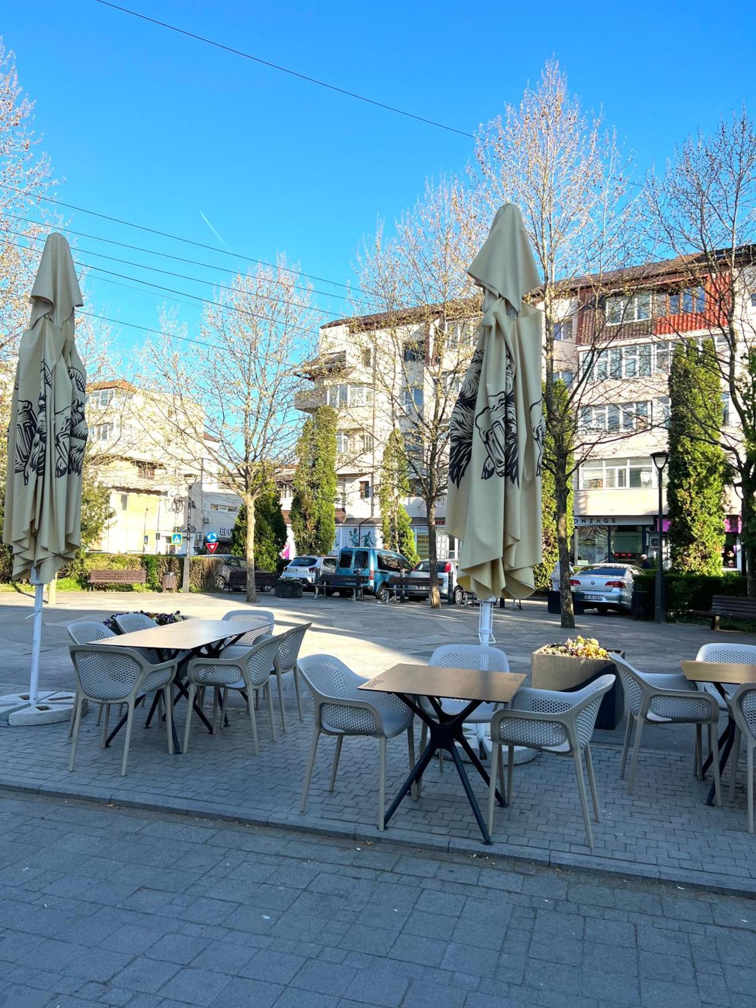 Old Town View- Ultracentral Apartment Тирговіште Екстер'єр фото